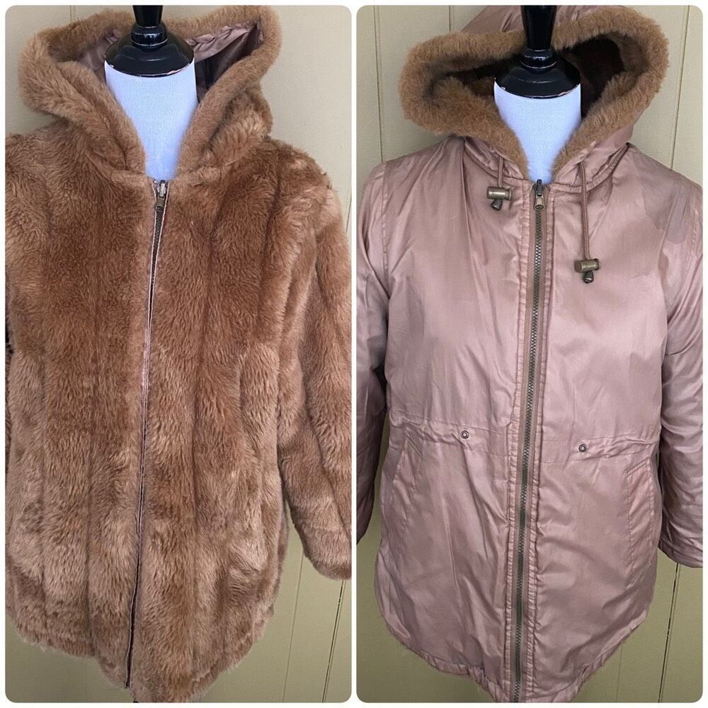 Serbin sport women Petite M reversibile hooded faux fur full zip coat light brow